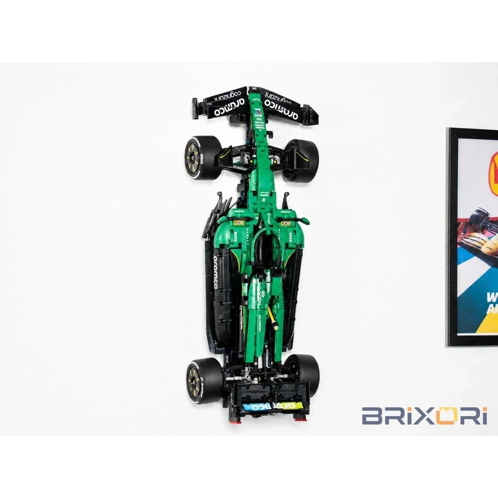 Vertical Wall Mount Display LEGO Aston Martin F1 - 42240